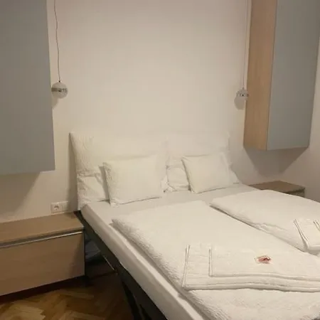 Wbr. Vendeghaz Guest house Villany