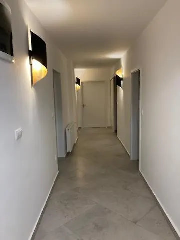 Guest house Wbr. Vendeghaz 3*