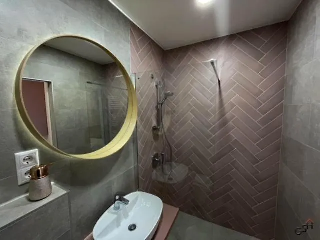 Pensiune Wbr. Vendeghaz 3*